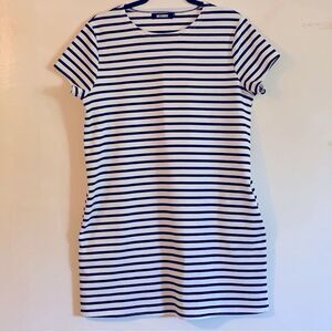 Missguided Dress Casual Black White Striped Stretchy Size 8 Gorgeous